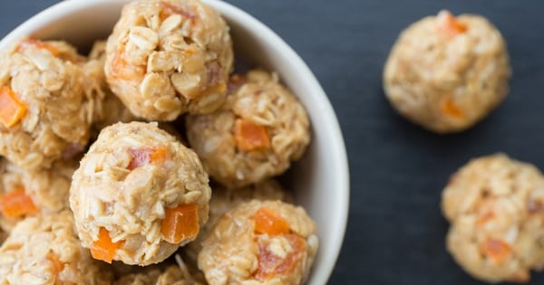 Peanut Butter Snack Bites with Papaya