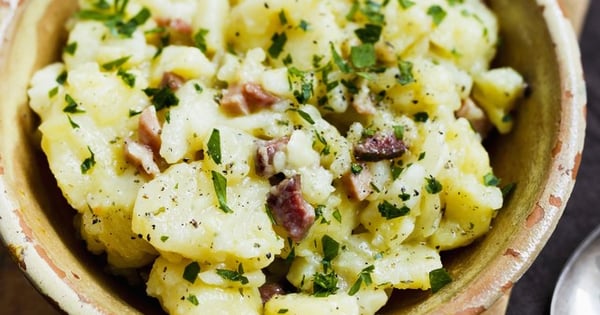 Cheesy Bacon-Chive Smashed Potatoes