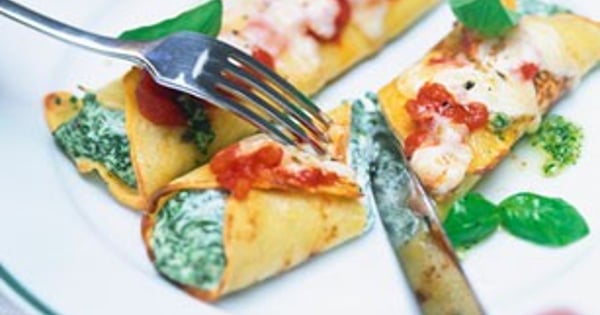 Italian Spinach and Cheese Baked Crepes