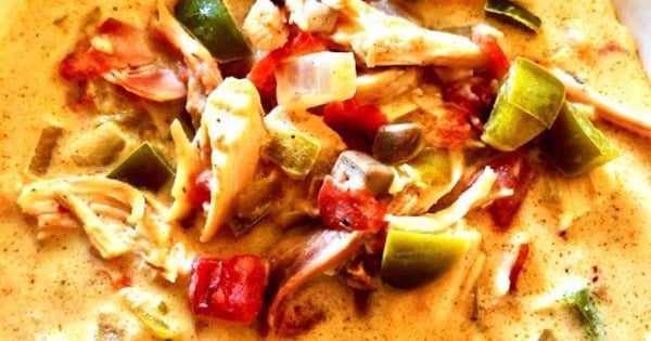 Slow Cooker Creamy Chicken Taco Soup