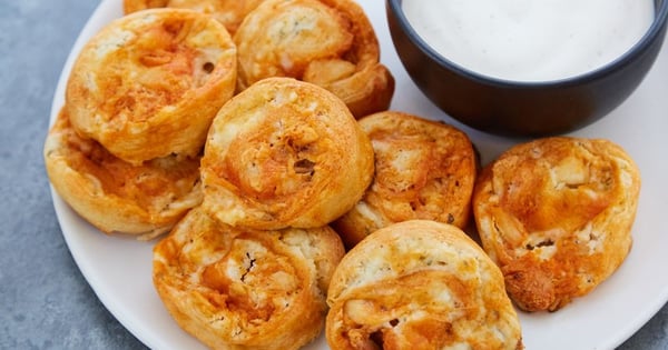 Buffalo Ranch Chicken Pinwheels