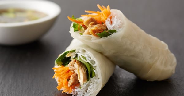 Garlic Chicken Spring Rolls