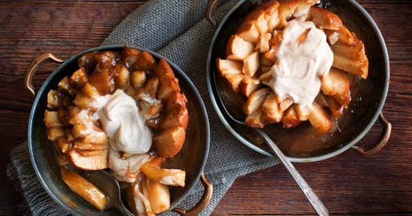 Bloomin' Baked Apple