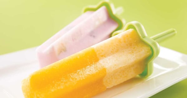 Two-tone mango popsicles