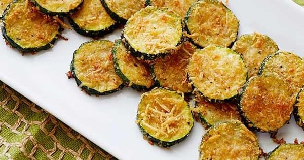 Zucchini Parmesan Crisps