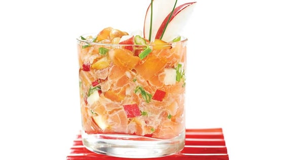 Two-salmon tartare with pine nuts and red apple from Geveviève Everell