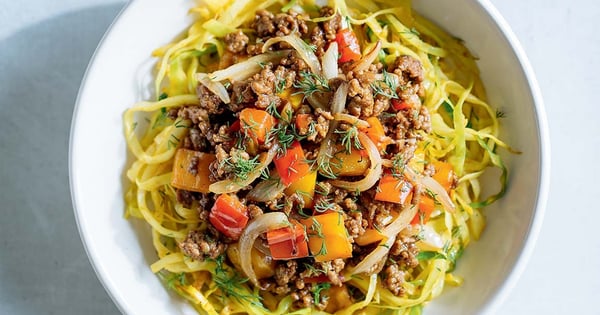Curry Cabbage “Noodles” and Sautéed Beef by Ricardo