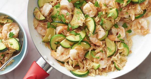 Lemon-Garlic Shrimp Orzo Skillet