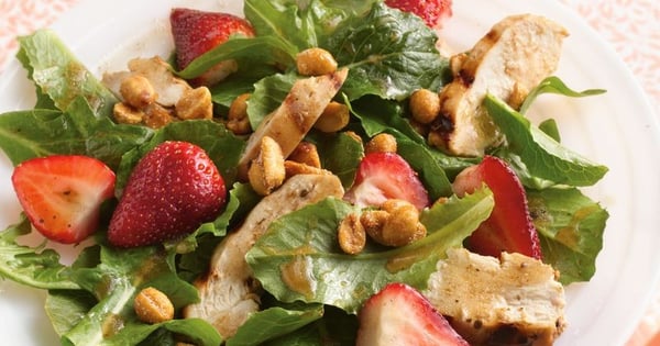 Grilled Balsamic-Chicken Salad