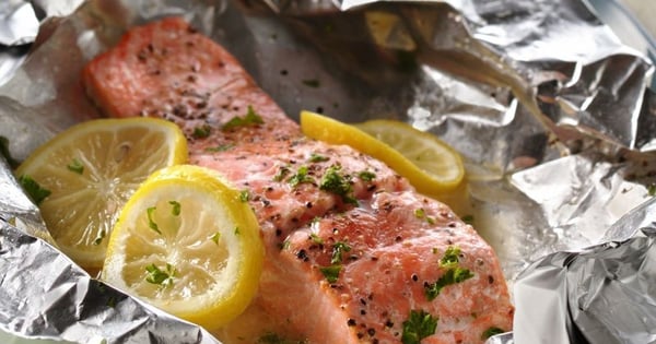 Grilled Lemon-Salmon Foil Packs
