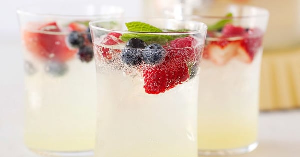 Red and Blue Lemonade Cocktail