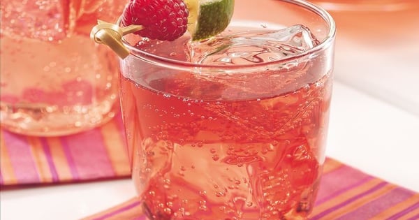 Sparkling Raspberry Tea
