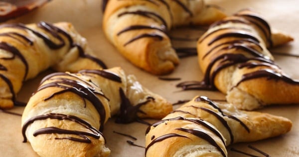 Chocolate Cream Cheese Crescents