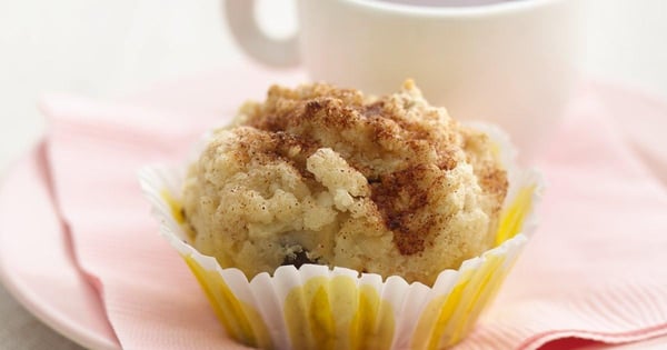 Passover Apple Muffins