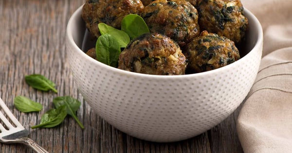 Simple Chicken and Spinach Meatballs