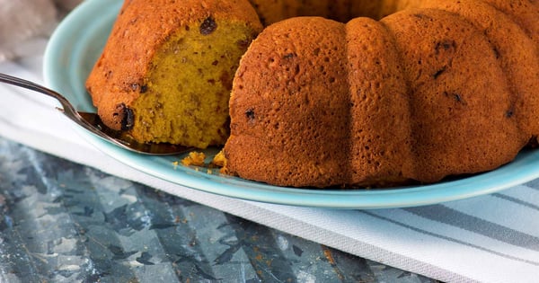 Pumpkin Raisin Cake