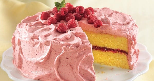 Lemon Cake with Raspberry Mousse