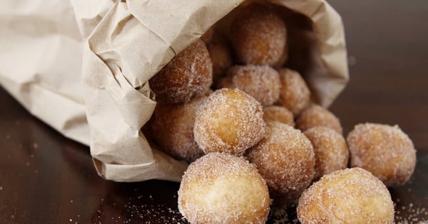 Cinnamon Sugar Doughnut Minis