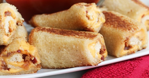 Cheezy Bacon Rollups