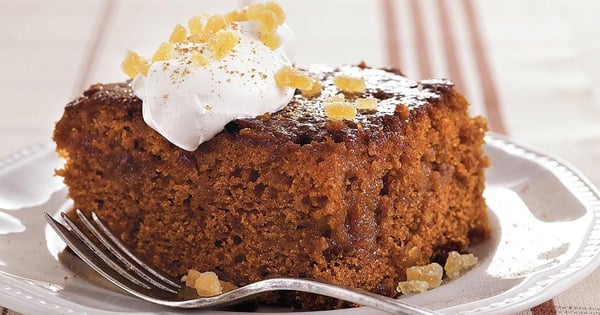Pumpkin Crumble Cake