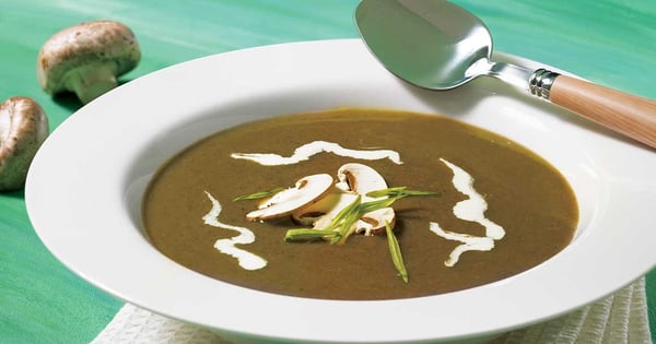 Mushroom-fennel soup