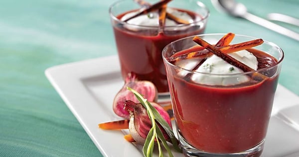 Beet soup with creamy tarragon yogurt