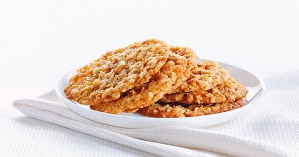 Lacy Oat Crispy Cookies