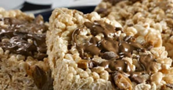 Score a Rice Krispies* Snack