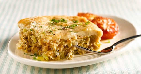 Tangy Topped Tuna Bake