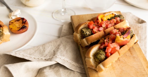 Vegan Hot Dogs with Tomato Salsa & Grilled Peaches from Trois fois par jour