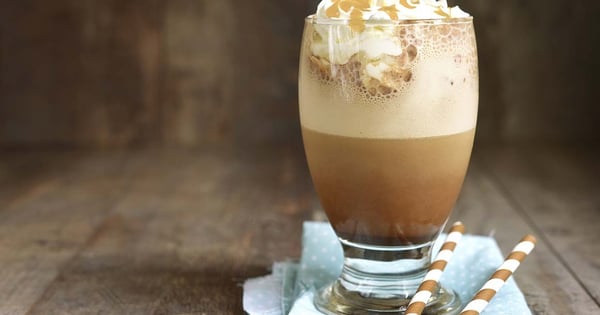 Latte with sugar cream coulis