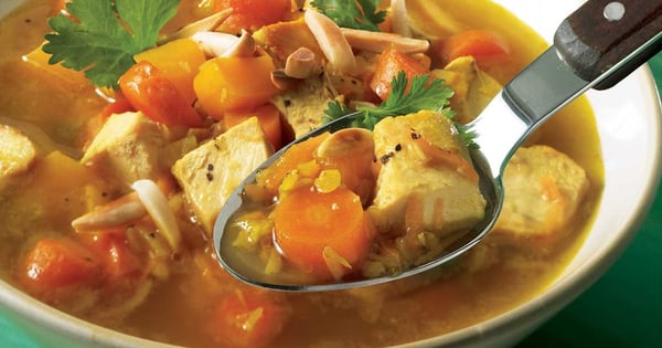 Middle Eastern chicken meal-soup