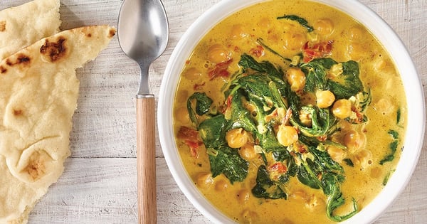 Chickpea, Spinach & Coconut Curry
