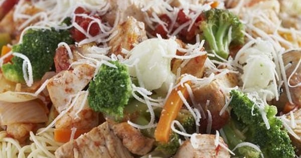 Angel Hair Pasta with Chicken and Vegetables