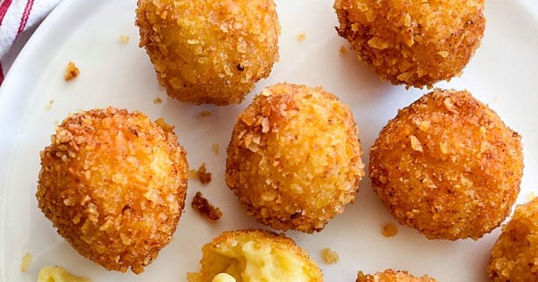 Fried Mac and Cheese Balls