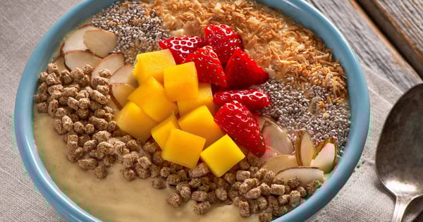 Tropical Smoothie Bowl