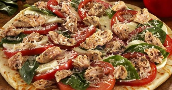 Salmon Pizza Margherita