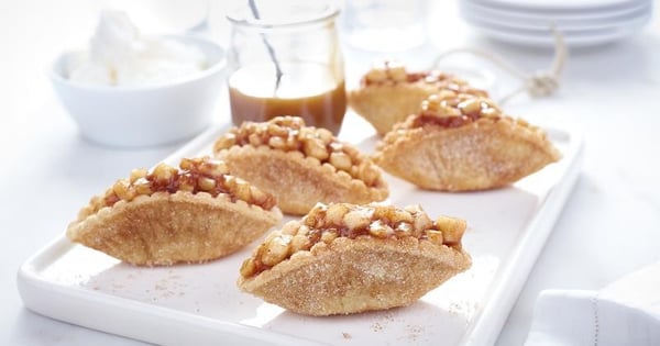 Apple Pie Tacos