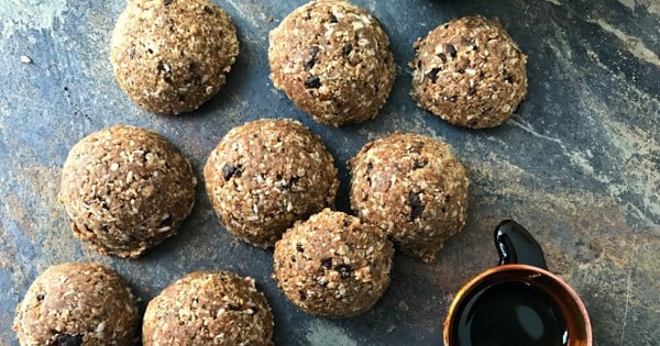 Peanut Butter Trail Mix Energy Bites (School-Friendly Options too)