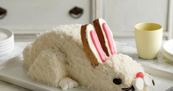 Easter Bunny Cake