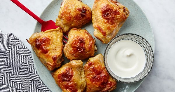 3-Ingredient Curried Chicken Thighs