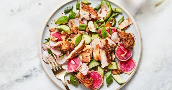 Chicken Thighs with Crunchy Summer Veg