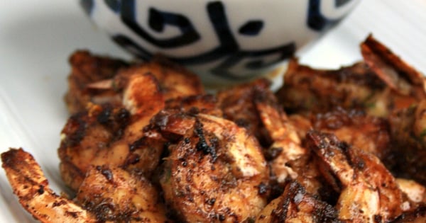 Spicy shrimp recipe with citrus avocado sauce – easy