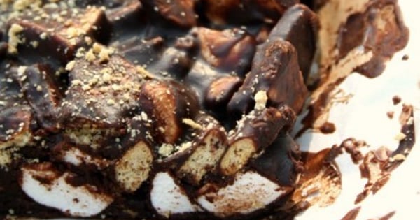 S’mores in a pan: an indoor take on the campfire classic