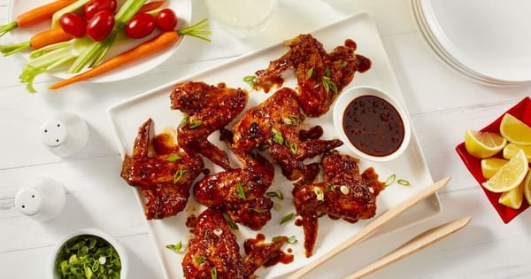 Sweet and Sticky Chicken Wings