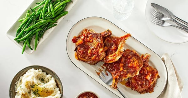 Instant Pot ® Glazed Ginger Pork Chops