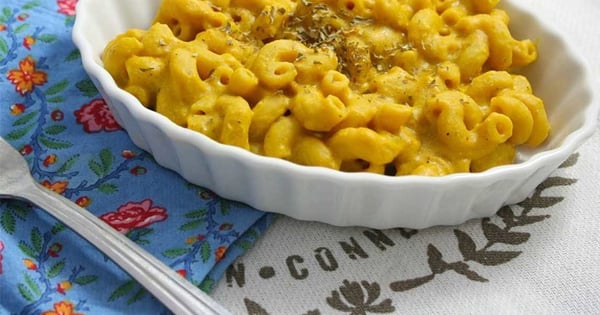 Vegan Pumpkin Mac and Cheeze