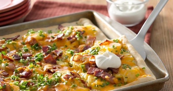 Loaded Potatoes Au Gratin Pizza