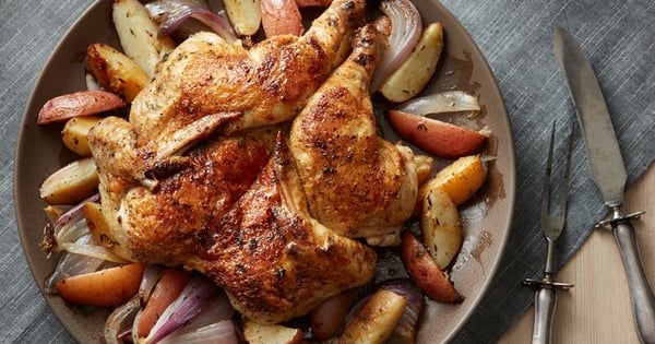 Crispy Whole Chicken and Vegetables