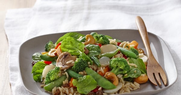 Asian vegetable and rice salad